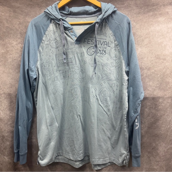 Disney Festival of Arts 2022 Hoodie Tshirt Size Large - Picture 1 of 5
